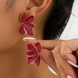 Interim pair of flower earrings