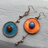 Asymmetrical vintage earrings in antique bronze with graphite