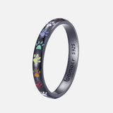Silver ring with footprint design