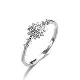 Snowflake ring in silver