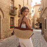 Linnea™ – Nahast Raffia Kott