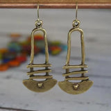 Geometric earrings with a special shape