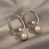 Beautiful earrings with pearls