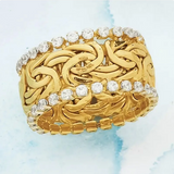 Ring with gold band braided with crystals
