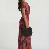 Nevena | Maxi Kleit