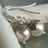 Vintage pearl earrings