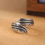 Adjustable vintage silver ring with a leaf