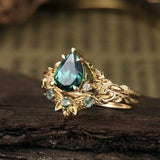 Vintage ring with a green flower stone